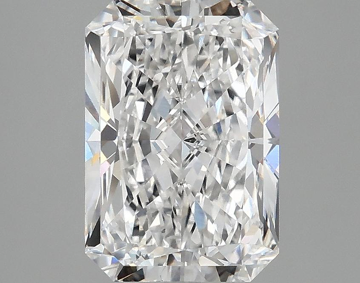 3.05 Carat Radiant Shaped Ideal Cut VS1 IGI Certified Lab Grown Diamond