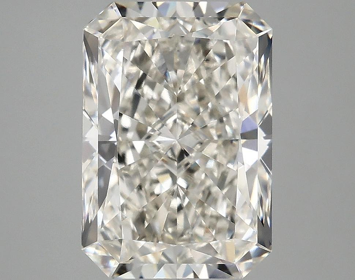 4.05 Carat Radiant Shaped Ideal Cut VVS2 IGI Certified Lab Grown Diamond
