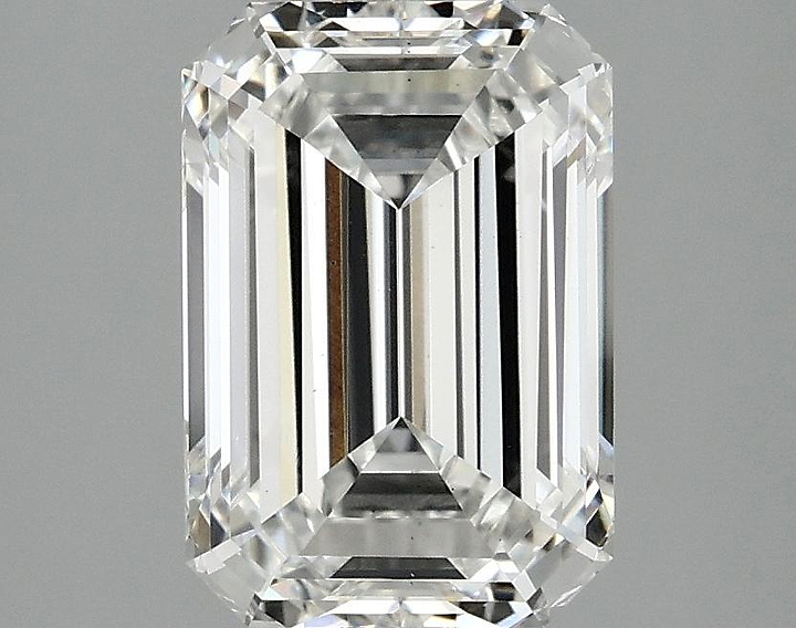 2.59 Carat Emerald Shaped Ideal Cut VS1 IGI Certified Lab Grown Diamond