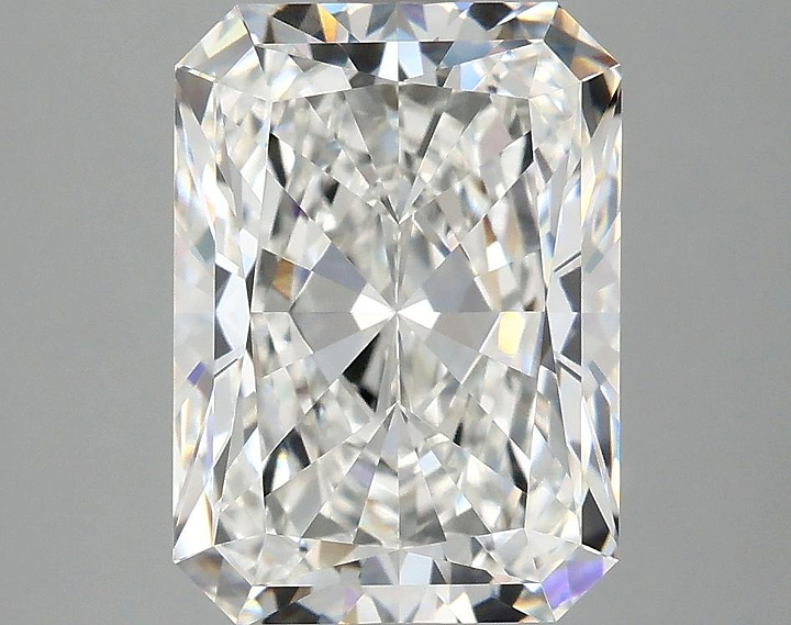 4.03 Carat Radiant Shaped Ideal Cut VVS2 IGI Certified Lab Grown Diamond