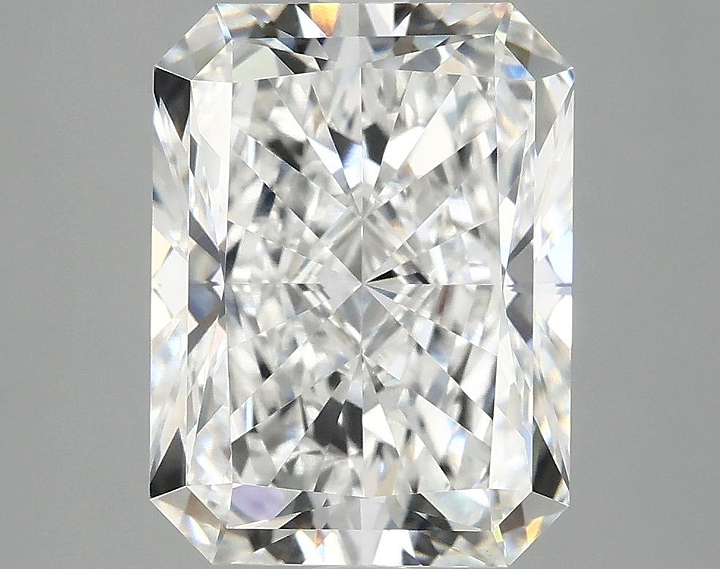 4.8 Carat Radiant Shaped Excellent Cut VVS2 IGI Certified Lab Grown Diamond