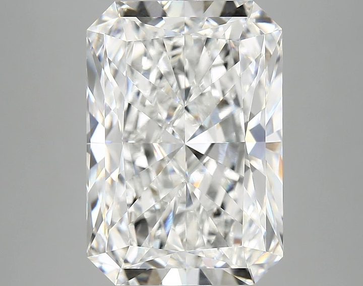 7.79 Carat Radiant Shaped Ideal Cut VVS2 IGI Certified Lab Grown Diamond