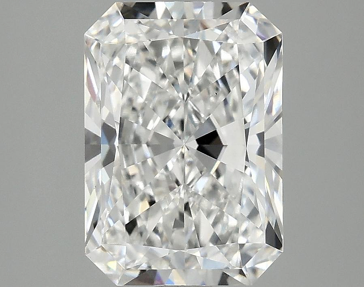 3.09 Carat Radiant Shaped Excellent Cut VS1 IGI Certified Lab Grown Diamond
