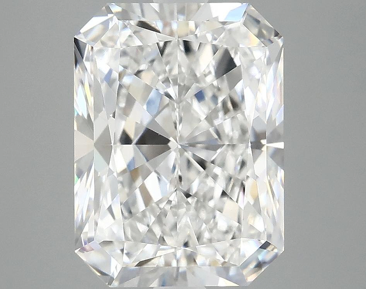 4.12 Carat Radiant Shaped Excellent Cut VVS2 IGI Certified Lab Grown Diamond
