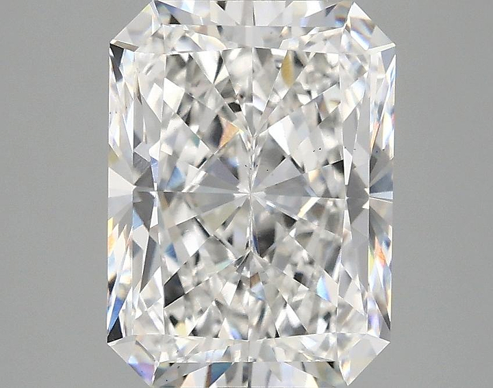 3.03 Carat Radiant Shaped Excellent Cut VS2 IGI Certified Lab Grown Diamond