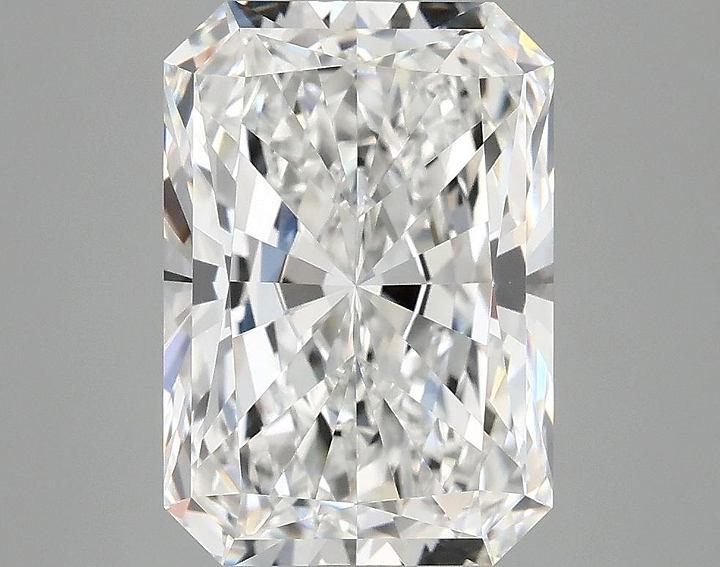 4.06 Carat Radiant Shaped Ideal Cut VVS2 IGI Certified Lab Grown Diamond