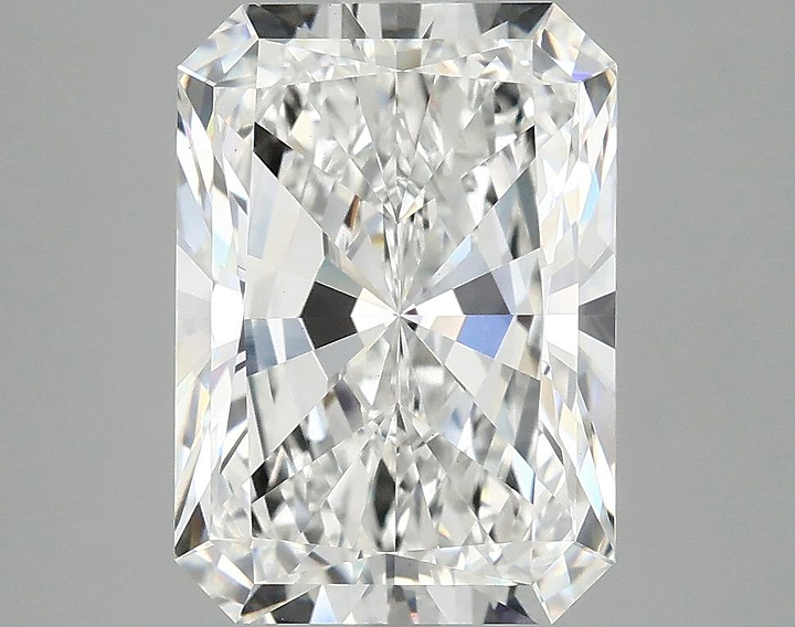 3.89 Carat Radiant Shaped Ideal Cut VS1 IGI Certified Lab Grown Diamond