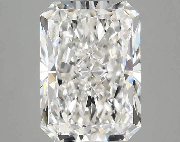 3.08 Carat Radiant Shaped Ideal Cut VVS2 IGI Certified Lab Grown Diamond