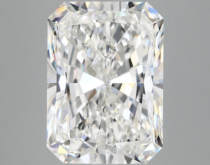 4.19 Carat Radiant Shaped Ideal Cut VVS2 IGI Certified Lab Grown Diamond