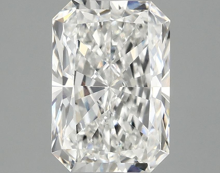 2.56 Carat Radiant Shaped Ideal Cut VS1 IGI Certified Lab Grown Diamond