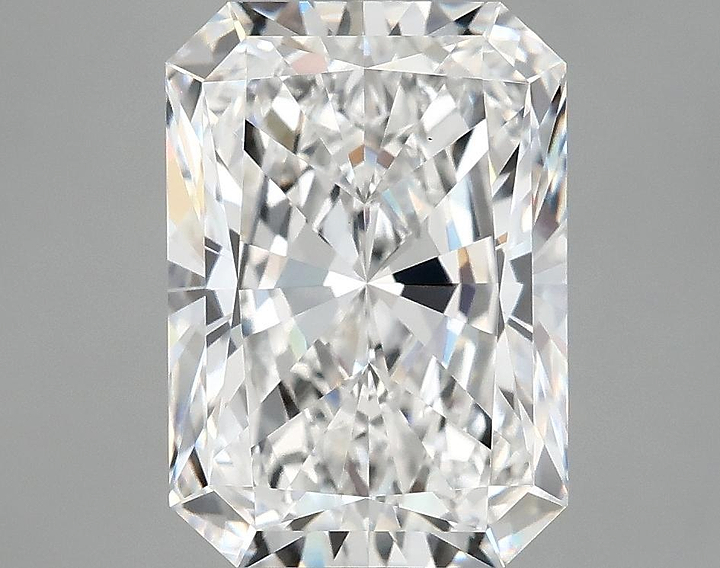 4.19 Carat Radiant Shaped Ideal Cut VS1 IGI Certified Lab Grown Diamond