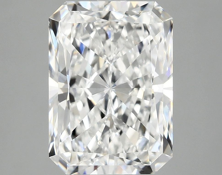4.07 Carat Radiant Shaped Ideal Cut VVS2 IGI Certified Lab Grown Diamond