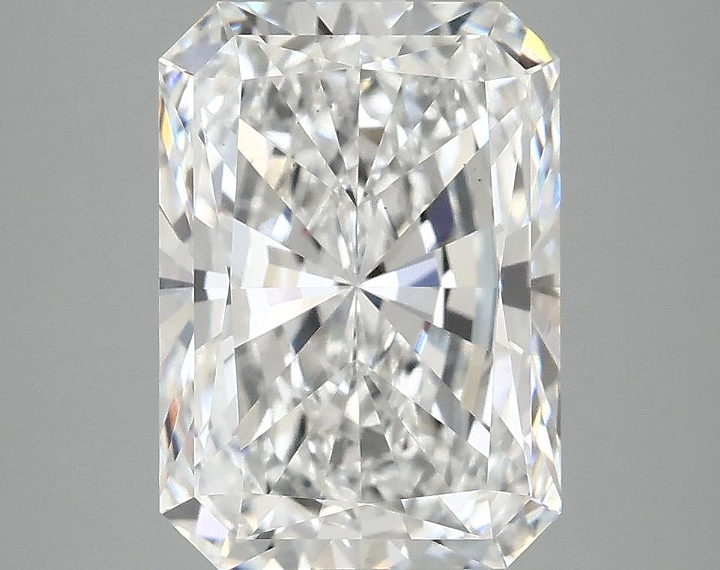 4.07 Carat Radiant Shaped Ideal Cut VS1 IGI Certified Lab Grown Diamond
