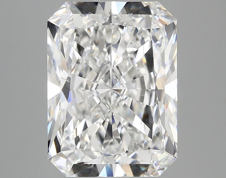 4.1 Carat Radiant Shaped Excellent Cut VVS2 IGI Certified Lab Grown Diamond