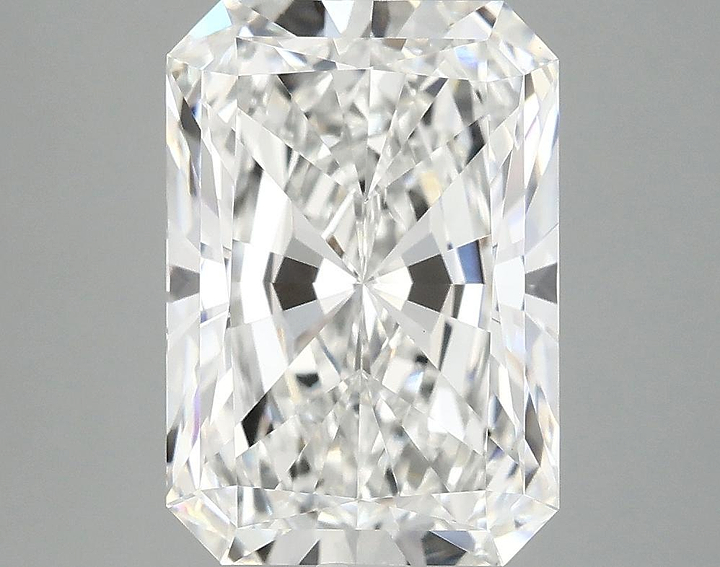 4.18 Carat Radiant Shaped Ideal Cut VVS2 IGI Certified Lab Grown Diamond