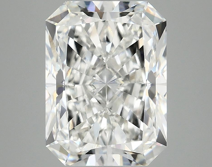 4.1 Carat Radiant Shaped Excellent Cut VVS2 IGI Certified Lab Grown Diamond