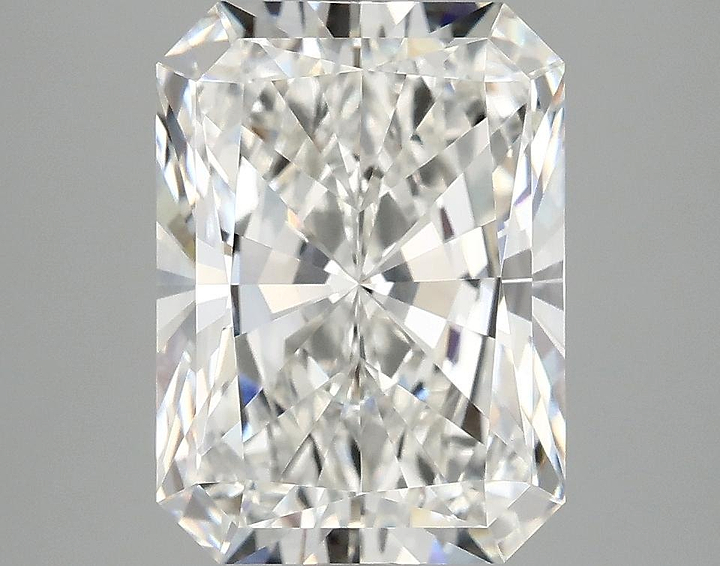 4.1 Carat Radiant Shaped Excellent Cut VVS2 IGI Certified Lab Grown Diamond