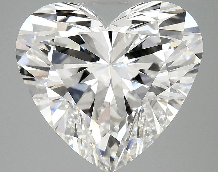 5.1 Carat Heart Shaped Ideal Cut VVS2 IGI Certified Lab Grown Diamond
