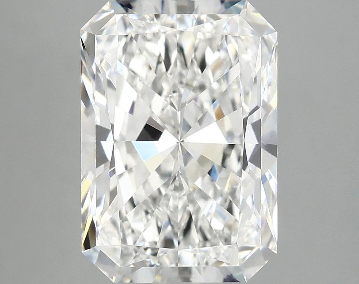 4.98 Carat Radiant Shaped Ideal Cut VS1 IGI Certified Lab Grown Diamond