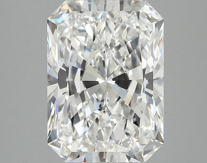 3.09 Carat Radiant Shaped Excellent Cut VVS2 IGI Certified Lab Grown Diamond