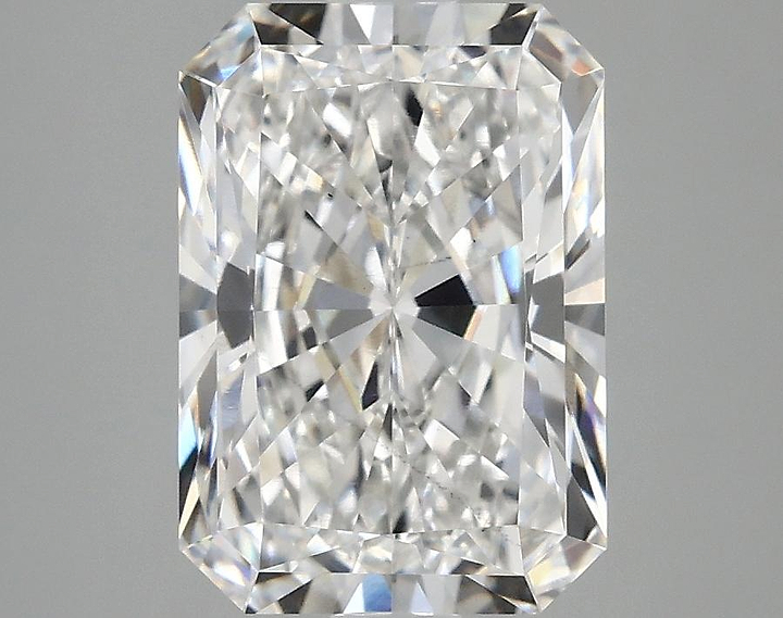 3.1 Carat Radiant Shaped Ideal Cut VS2 IGI Certified Lab Grown Diamond