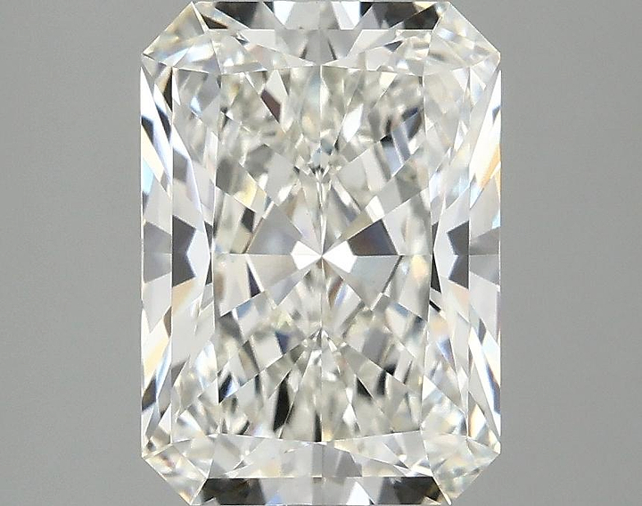 2.89 Carat Radiant Shaped Ideal Cut VVS2 IGI Certified Lab Grown Diamond