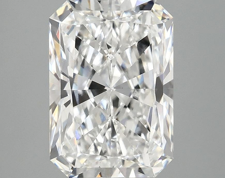 3.09 Carat Radiant Shaped Ideal Cut VS1 IGI Certified Lab Grown Diamond