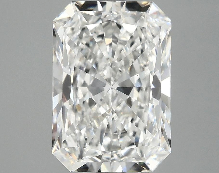 3.09 Carat Radiant Shaped Ideal Cut VS1 IGI Certified Lab Grown Diamond