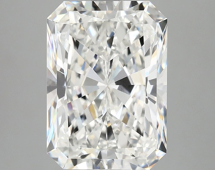 4.85 Carat Radiant Shaped Ideal Cut VVS2 IGI Certified Lab Grown Diamond