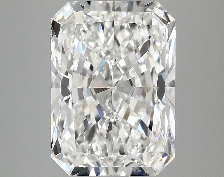 4.02 Carat Radiant Shaped Ideal Cut VVS2 IGI Certified Lab Grown Diamond