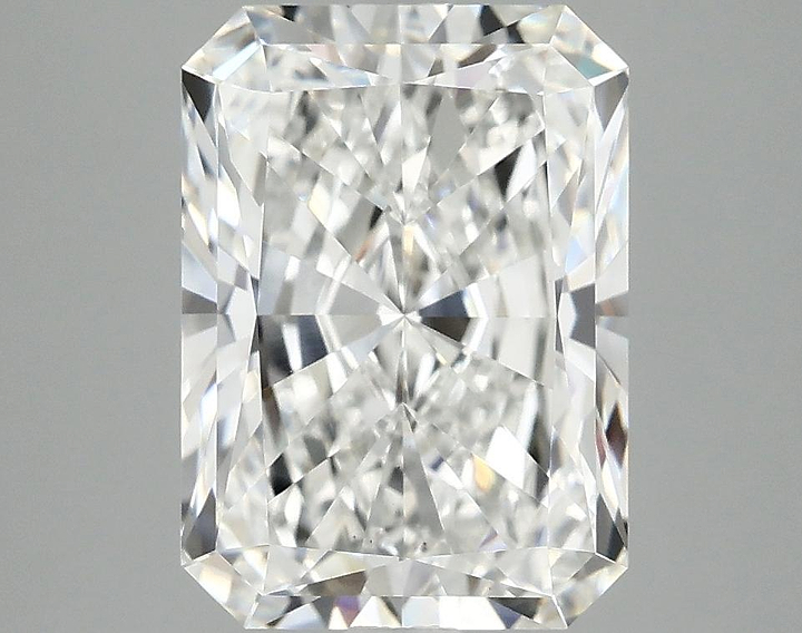 3.96 Carat Radiant Shaped Excellent Cut VS1 IGI Certified Lab Grown Diamond