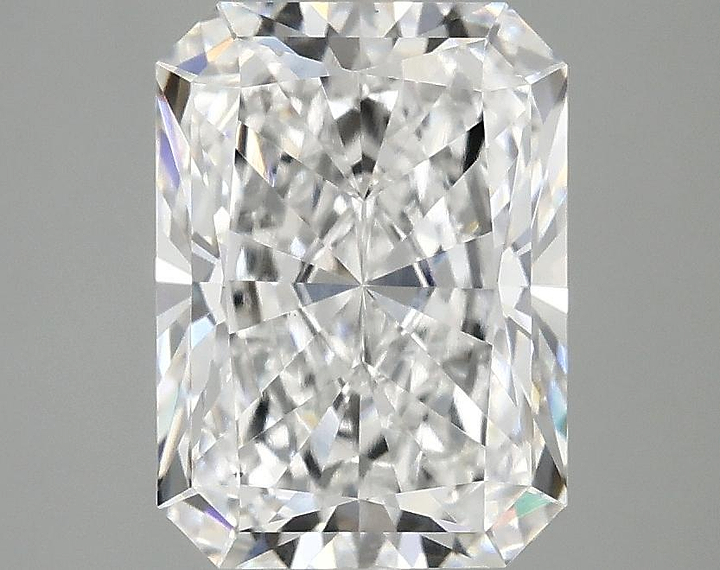 2.99 Carat Radiant Shaped Excellent Cut VS1 IGI Certified Lab Grown Diamond