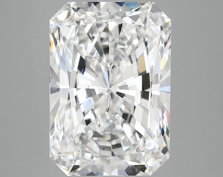 4.99 Carat Radiant Shaped Ideal Cut VVS2 IGI Certified Lab Grown Diamond