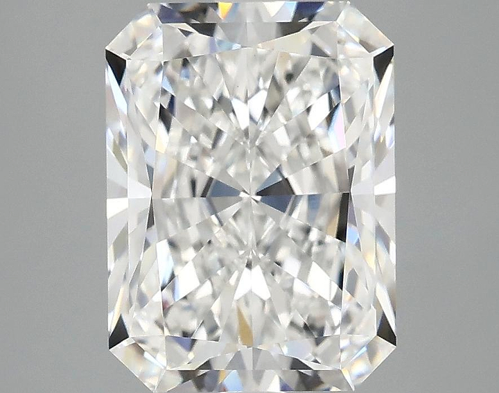 3.46 Carat Radiant Shaped Excellent Cut VS1 IGI Certified Lab Grown Diamond