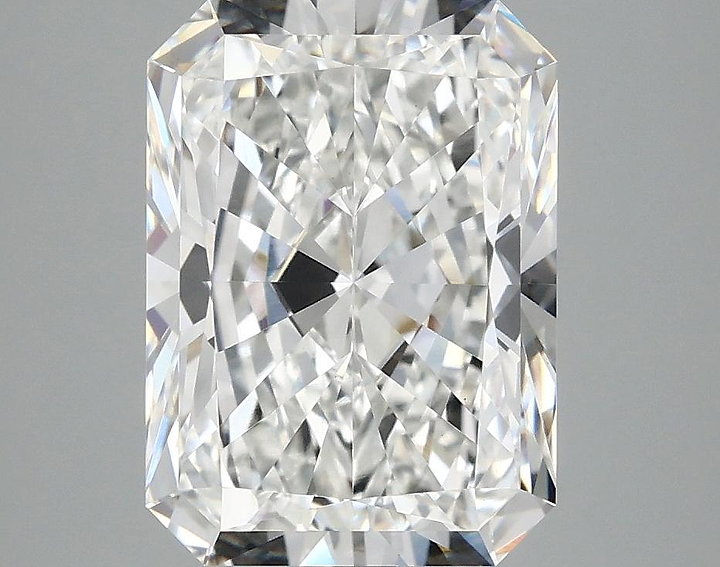 3.91 Carat Radiant Shaped Excellent Cut VVS2 IGI Certified Lab Grown Diamond