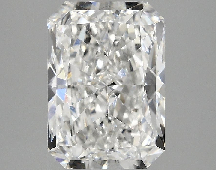 2.89 Carat Radiant Shaped Ideal Cut VVS2 IGI Certified Lab Grown Diamond