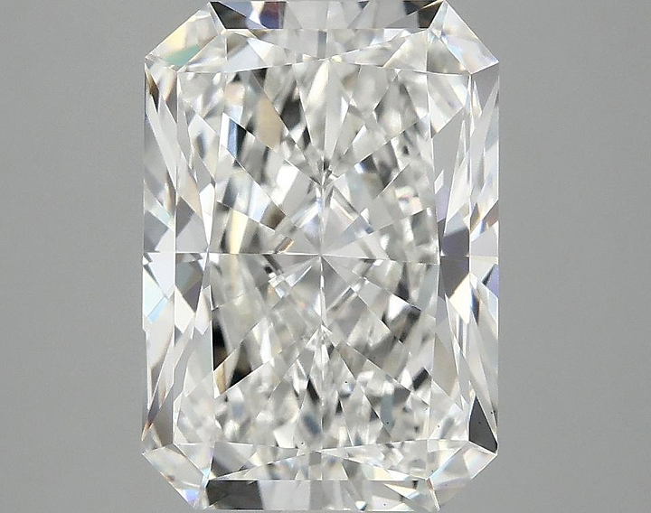 3.96 Carat Radiant Shaped Ideal Cut VS1 IGI Certified Lab Grown Diamond