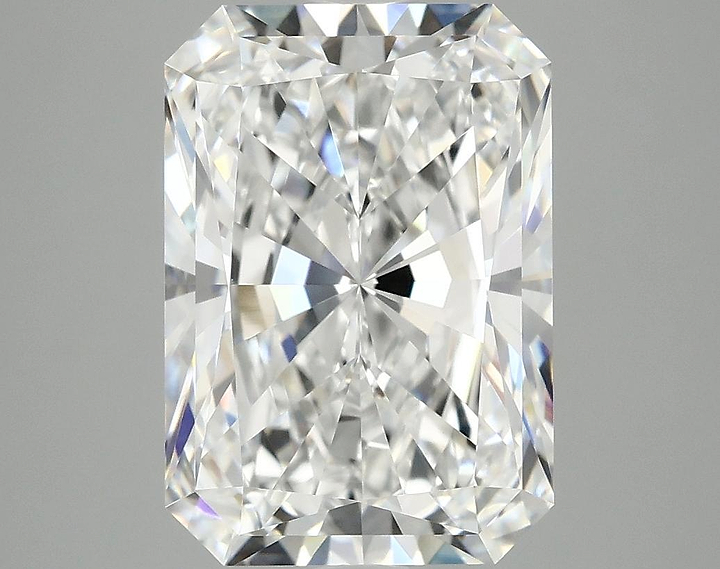 4.88 Carat Radiant Shaped Ideal Cut VVS2 IGI Certified Lab Grown Diamond