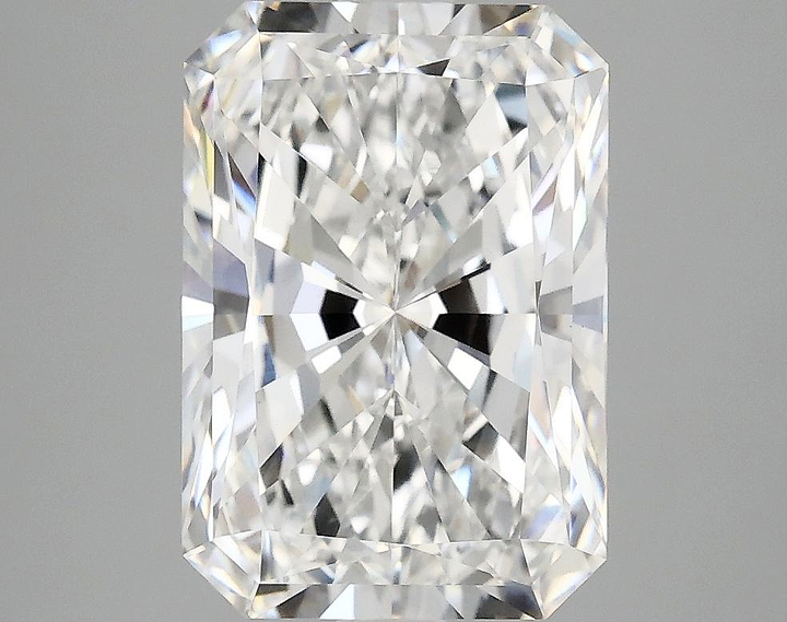 4.06 Carat Radiant Shaped Ideal Cut VVS2 IGI Certified Lab Grown Diamond