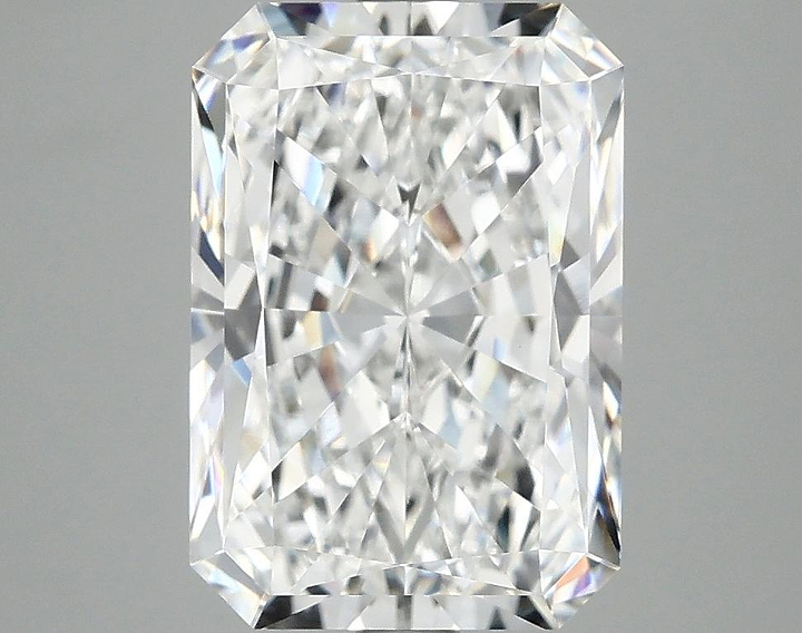 4.09 Carat Radiant Shaped Ideal Cut VS1 IGI Certified Lab Grown Diamond