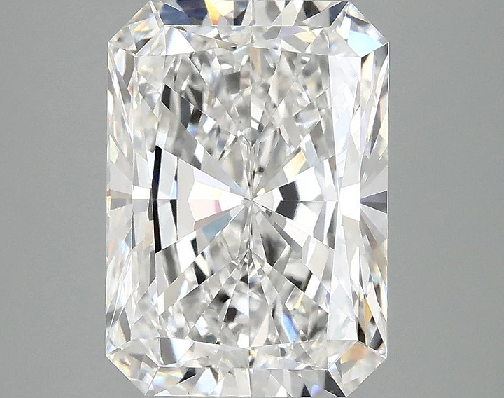 4.07 Carat Radiant Shaped Ideal Cut VVS2 IGI Certified Lab Grown Diamond