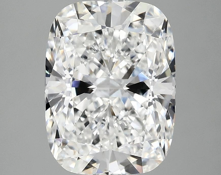 3.09 Carat Cushion Shaped Excellent Cut VVS2 IGI Certified Lab Grown Diamond