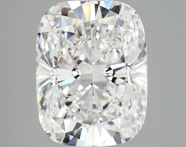 3.07 Carat Cushion Shaped Excellent Cut VVS2 IGI Certified Lab Grown Diamond