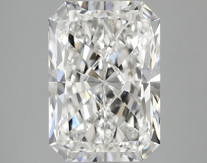 2.97 Carat Radiant Shaped Ideal Cut VVS2 IGI Certified Lab Grown Diamond