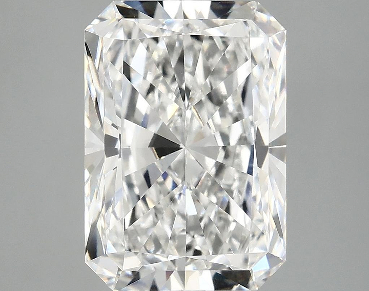 4.97 Carat Radiant Shaped Ideal Cut VVS2 IGI Certified Lab Grown Diamond