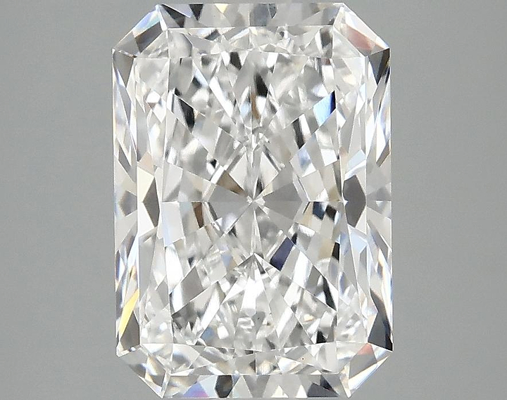 3.09 Carat Radiant Shaped Ideal Cut VS1 IGI Certified Lab Grown Diamond