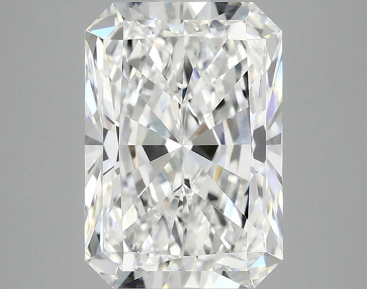4.19 Carat Radiant Shaped Ideal Cut VS1 IGI Certified Lab Grown Diamond