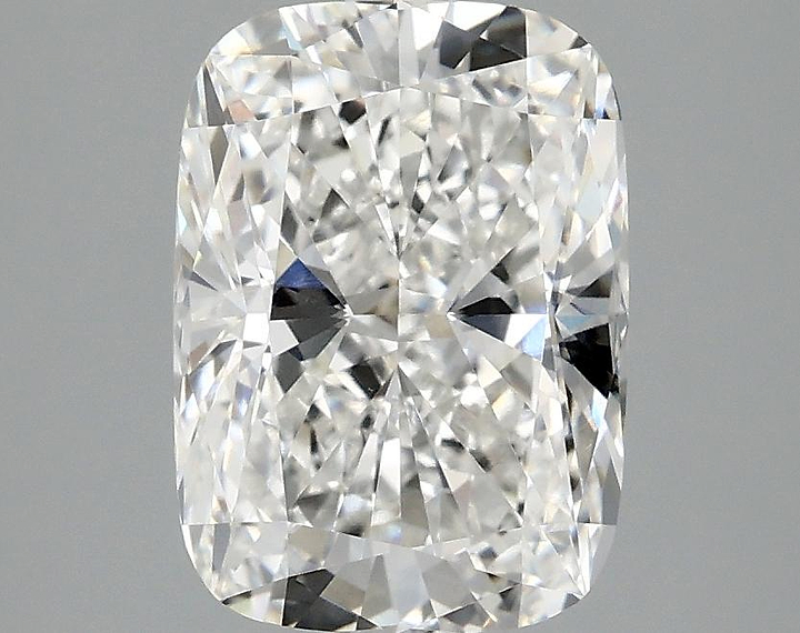 2.59 Carat Cushion Shaped Excellent Cut VVS2 IGI Certified Lab Grown Diamond