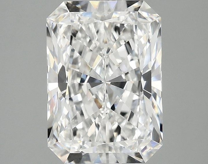 2.99 Carat Radiant Shaped Ideal Cut VVS2 IGI Certified Lab Grown Diamond