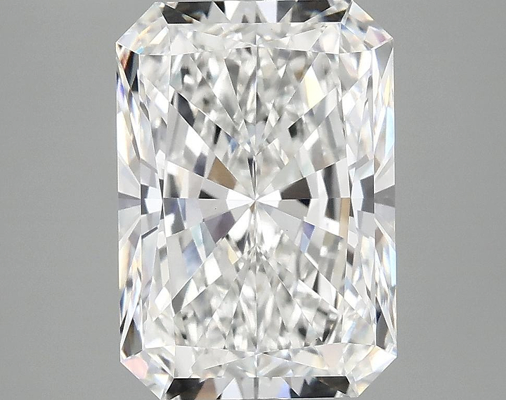 4.05 Carat Radiant Shaped Ideal Cut VVS2 IGI Certified Lab Grown Diamond